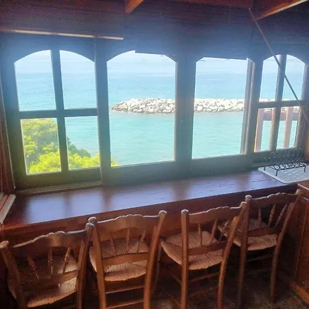 Nikos Panagiotareas House Prázdninový dům *