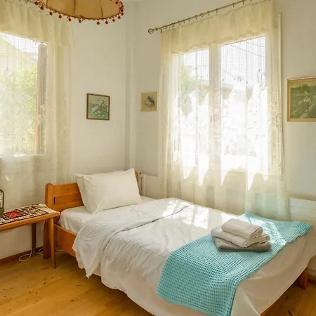 Nikos Panagiotareas House Casa de Férias