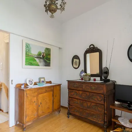 Nikos Panagiotareas House