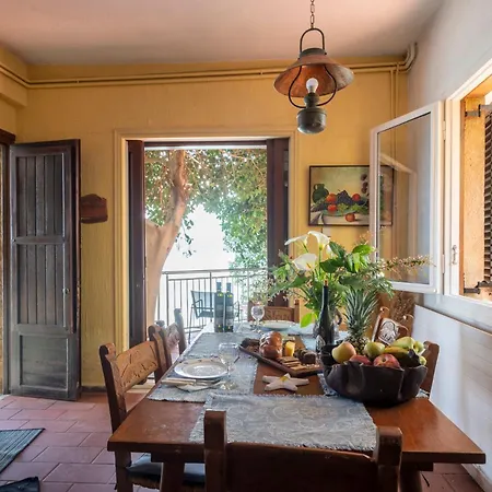 Nikos Panagiotareas House Casa de Férias *