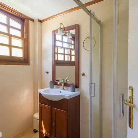 Nikos Panagiotareas House