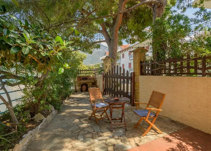 Nikos Panagiotareas House