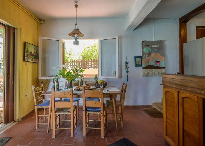 Vakantiehuis Nikos Panagiotareas House Kalamáta